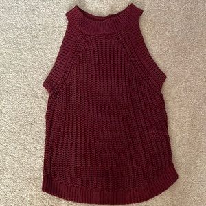 Sleeveless 100% acrylic wool